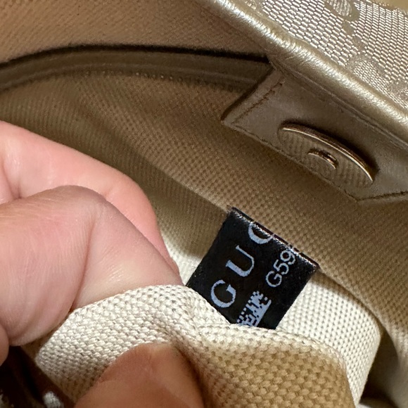 Gucci Metallic Silver GG Webbed Canvas Tote - Picture 17 of 17